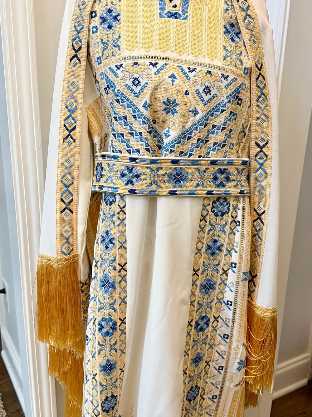 Palestinian thobe traditional dress